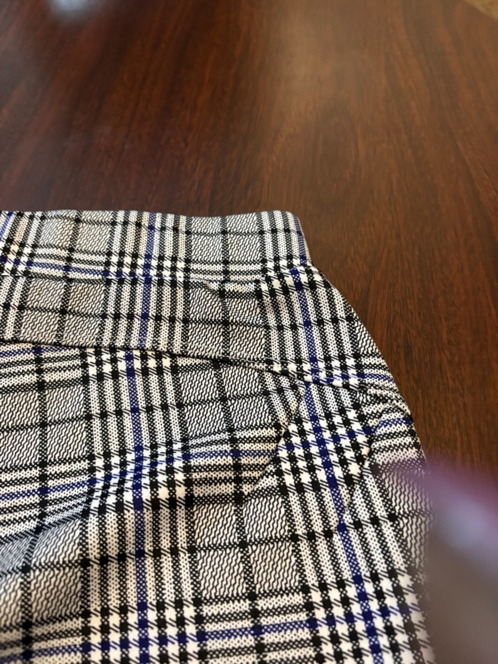 Plaid High-Waist Leggings - Black & White - Picture 3 of 5